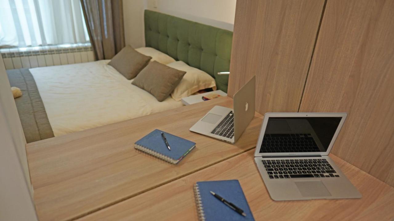 Captain'S Apartment Belgrado Buitenkant foto